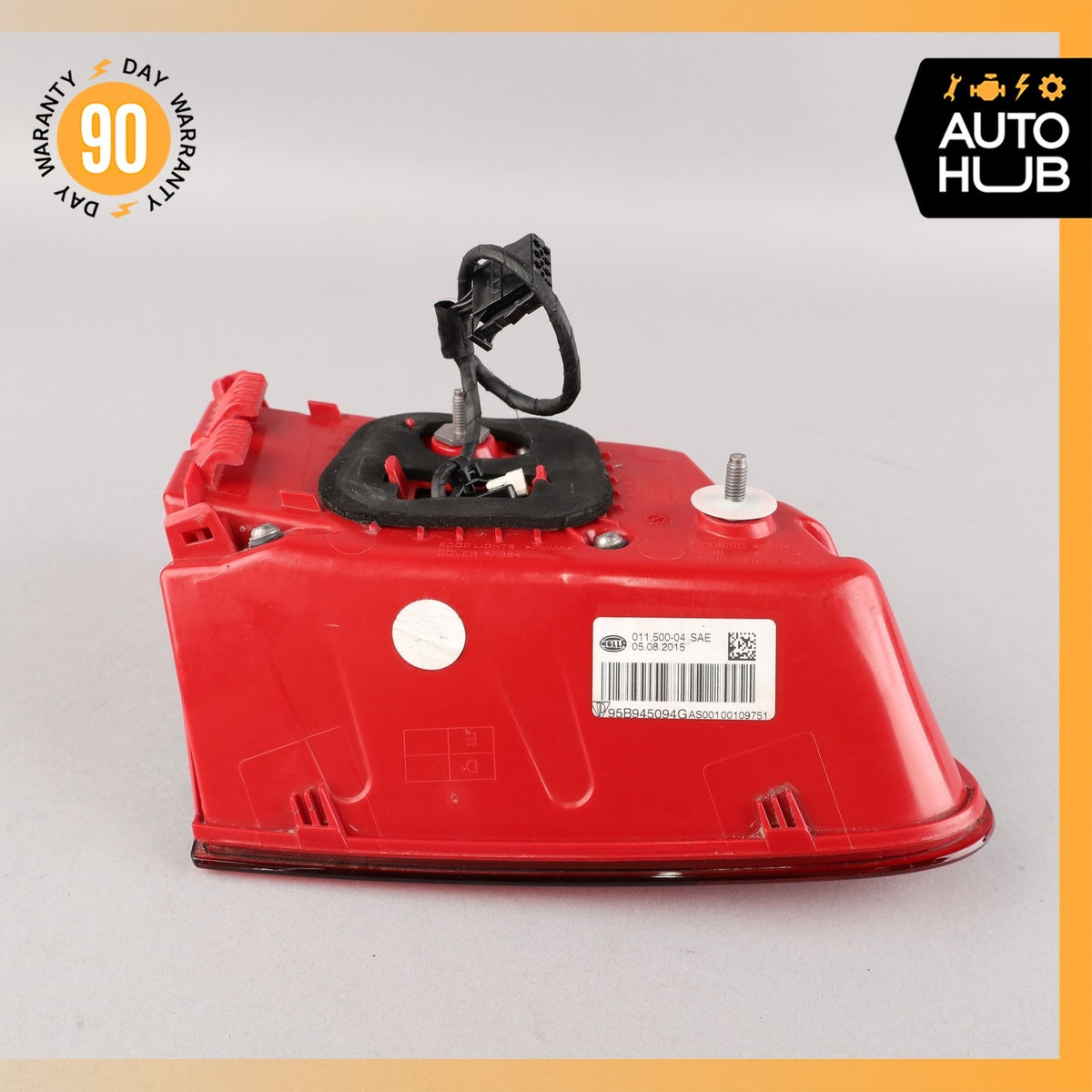 15-18 Porsche Macan 95B Rear Right Passenger Side Inner Tail Light Lamp OEM 74k - photo 10