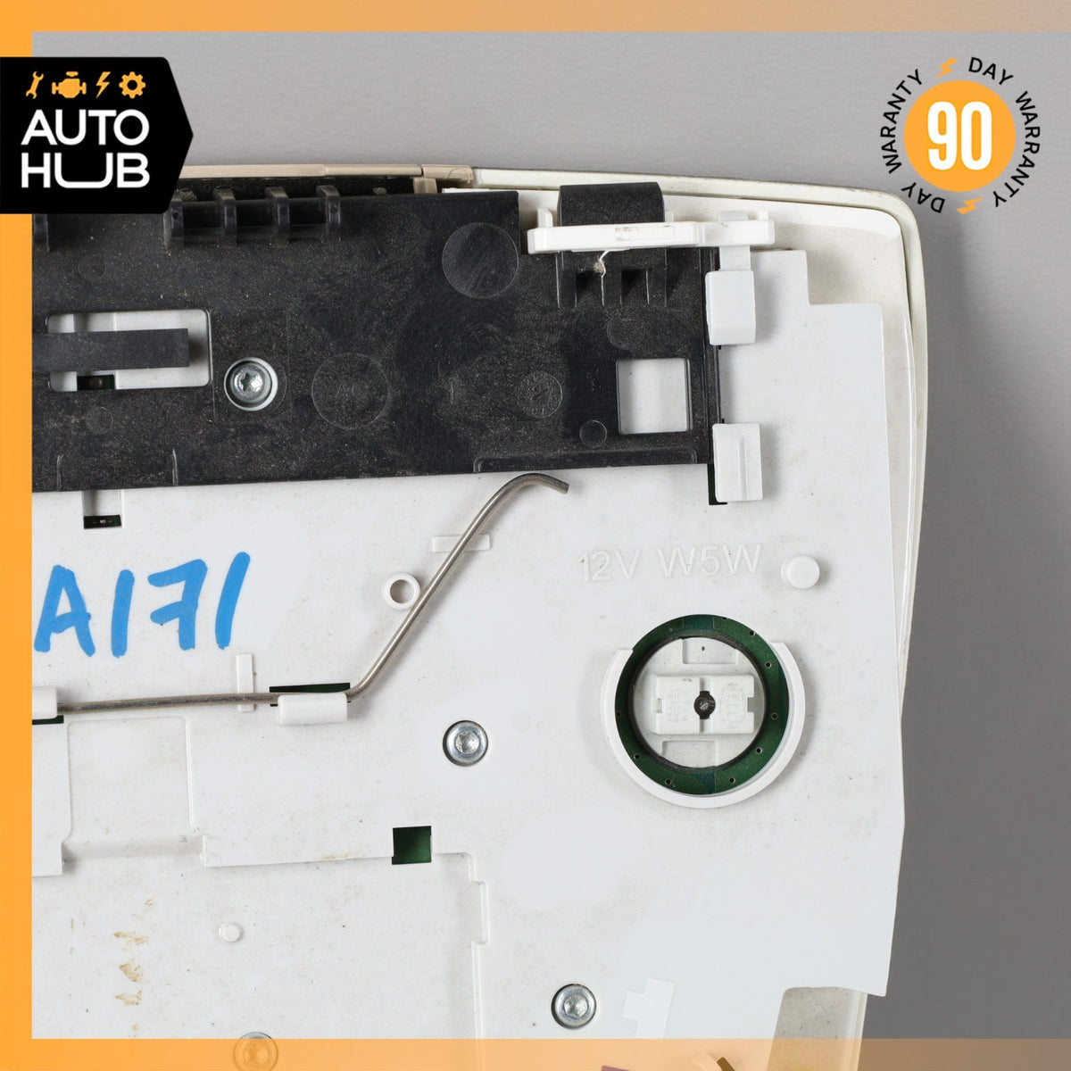 11-16 Mercedes W207 E350 E400 E550 Overhead Dome Light Lamp 2078200101 Beige OEM - photo 10