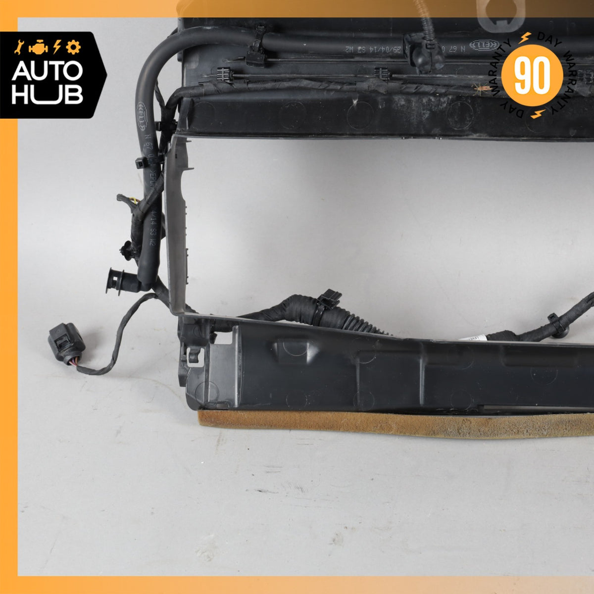 Porsche Macan 95B Engine Radiator Air Duct 95B121707B OEM - photo 12