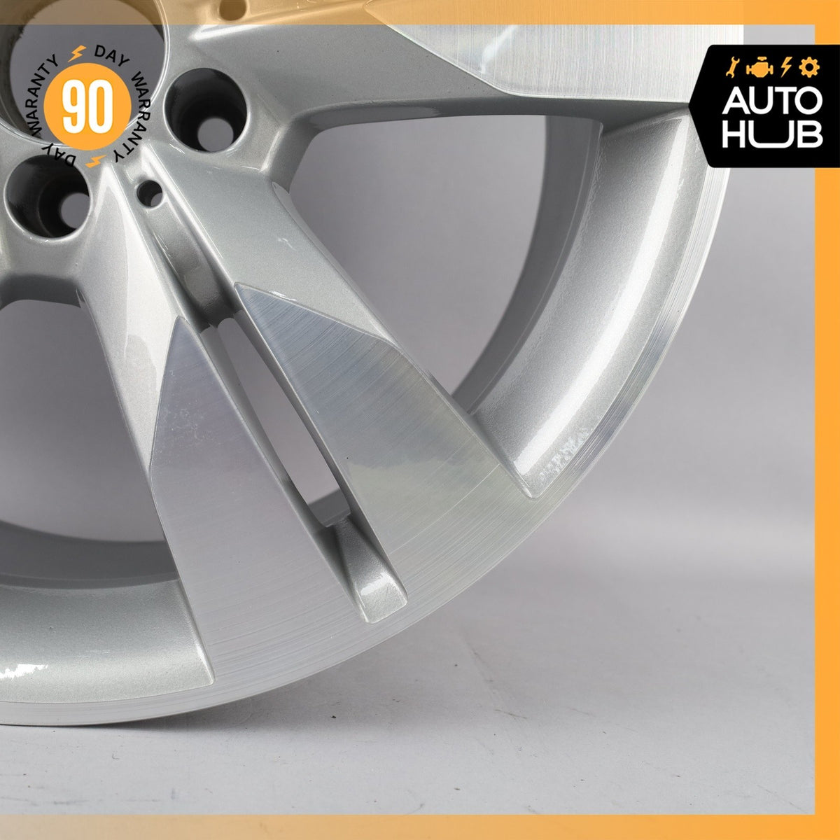 Mercedes W219 CLS550 CLS55 AMG 9.5 x 18 18" Rear Wheel Rim 2194013102 OEM - photo 6