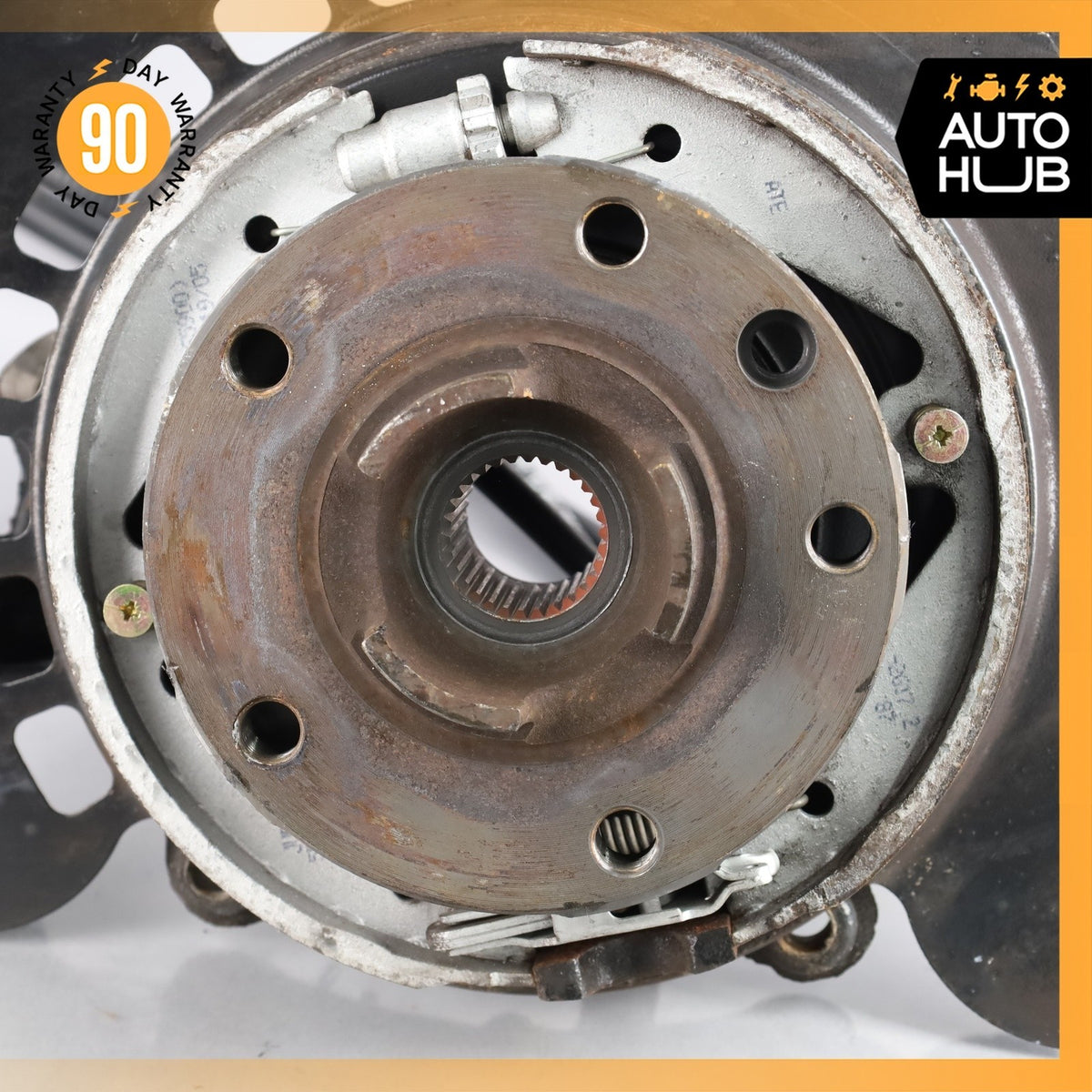 Porsche Cayenne 955 Turbo S Rear Left Side Spindle Knuckle Hub w/ Shield OEM - photo 7