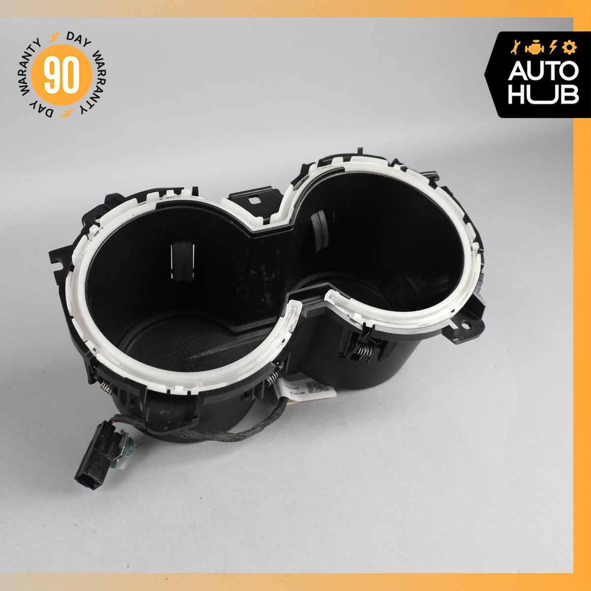 17-23 Alfa Romeo 952 Giulia Center Console Cup Holder Compartment OEM 47k - photo 2