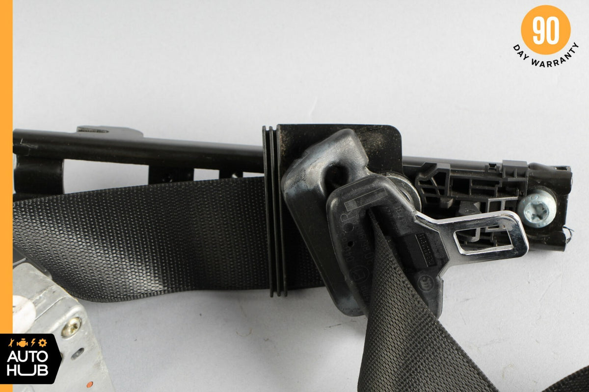 05-07 Mercedes W203 C230 C320 Front Right Side Seat Belt Seatbelt Black OEM - photo 9
