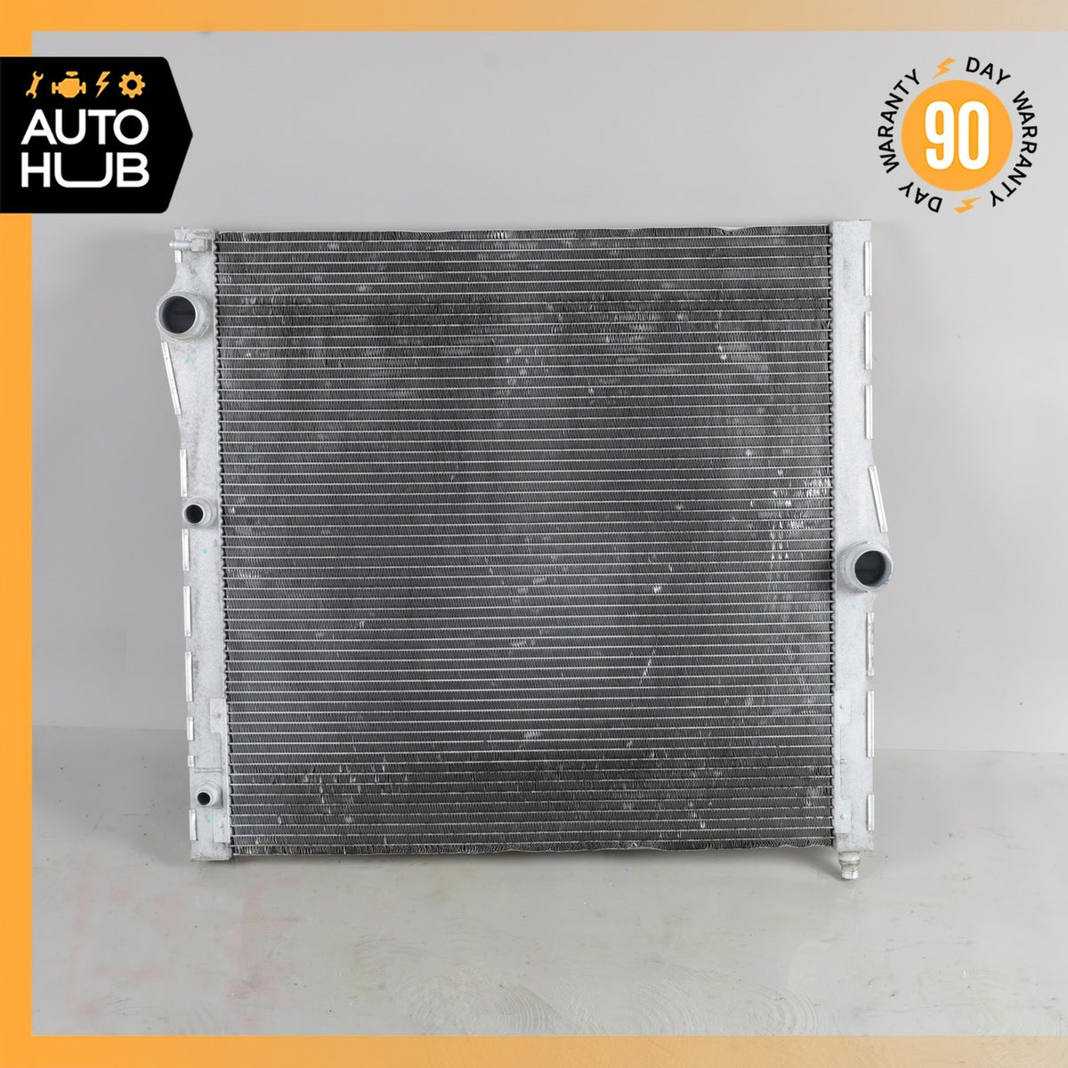 10-14 BMW E70 X5 X6 Engine Motor Water Cooling Radiator OEM - photo 1
