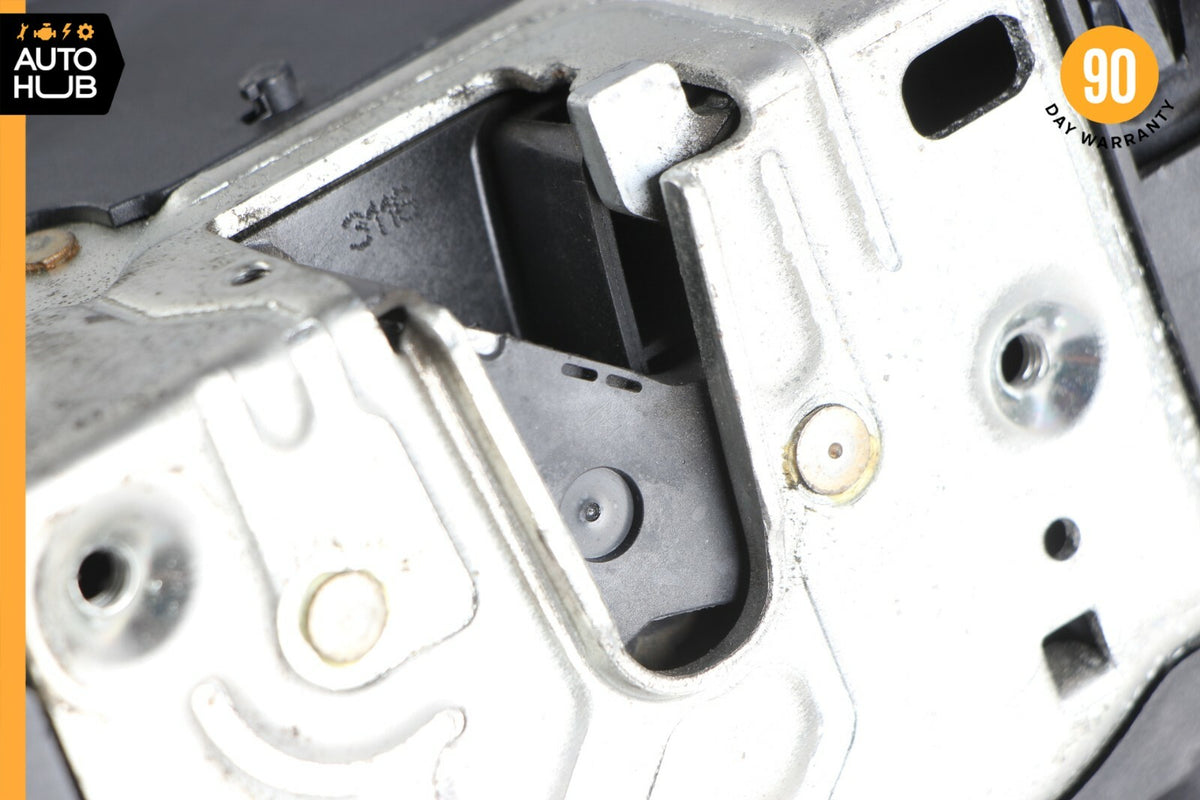 03-09 Mercedes W209 CLK500 CLK350 Right Door Lock Latch Actuator 2097201035 OEM - photo 8