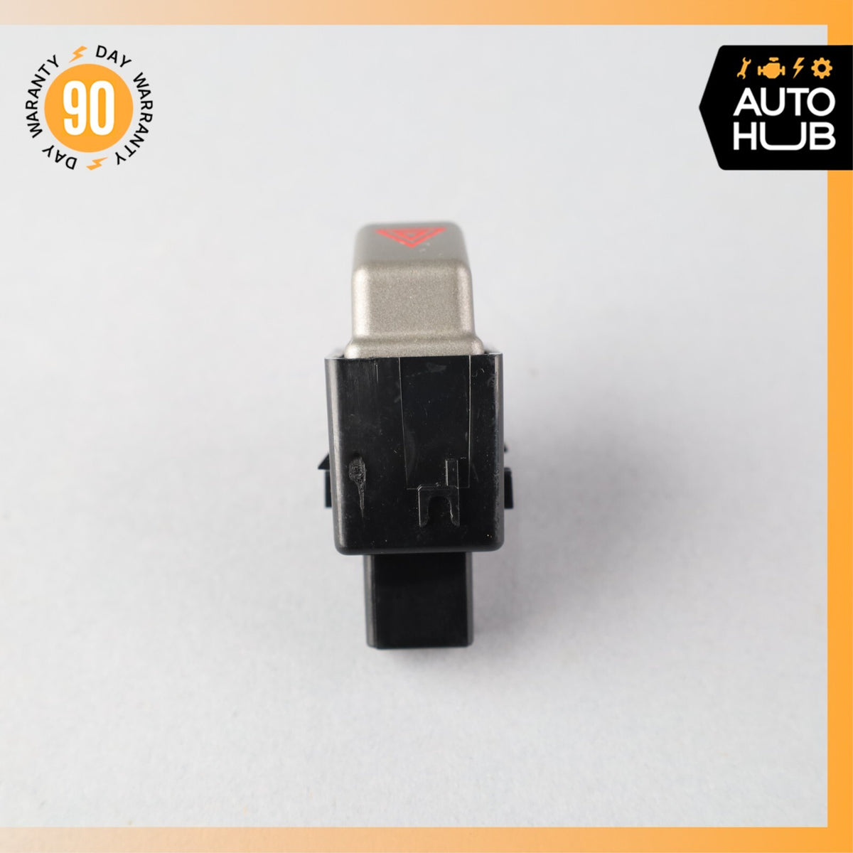 04-09 Cadillac XLR Hazard Warning Light Switch Button 10315821 OEM 44k - photo 4