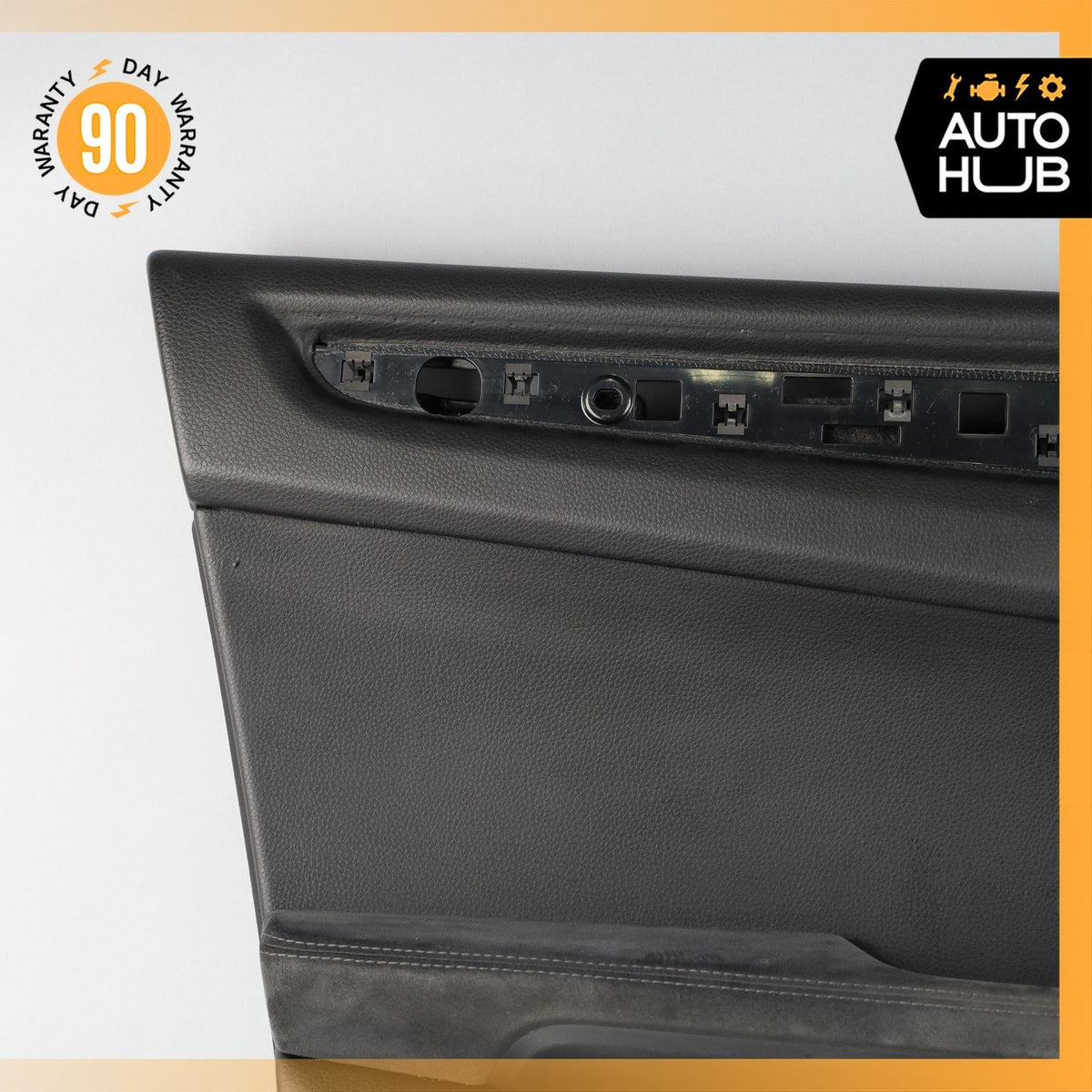 15-24 Porsche Macan 95B Front Left Driver Side Interior Door Panel Suede OEM 46k - photo 2