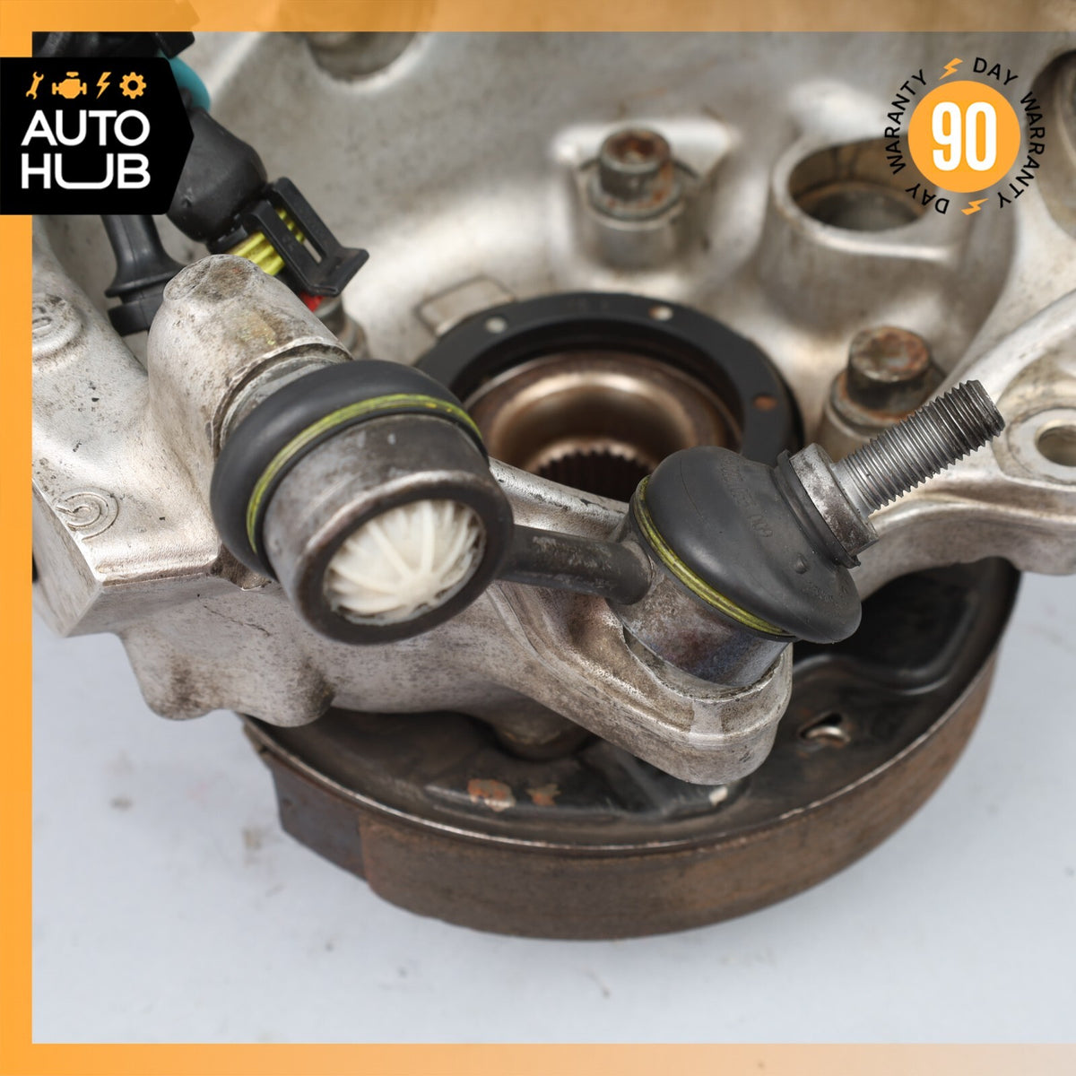 06-10 Maserati GranTurismo M145 Rear Left Side Spindle Knuckle Hub OEM - photo 11