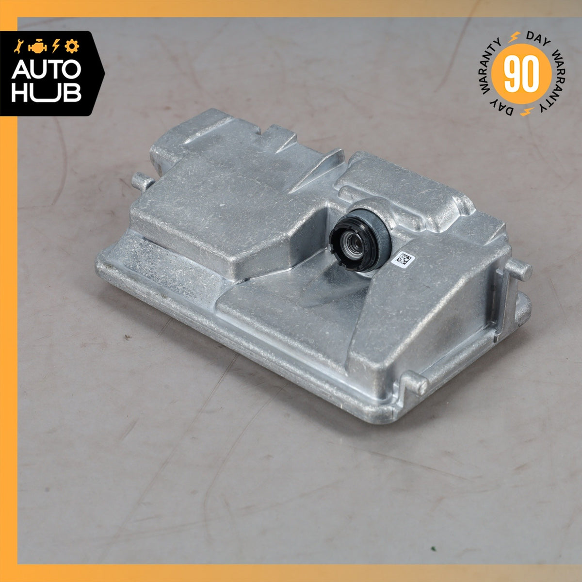 Porsche Macan 95B / Cayenne 958 Lane Assist Departure Camera OEM 89k - photo 2