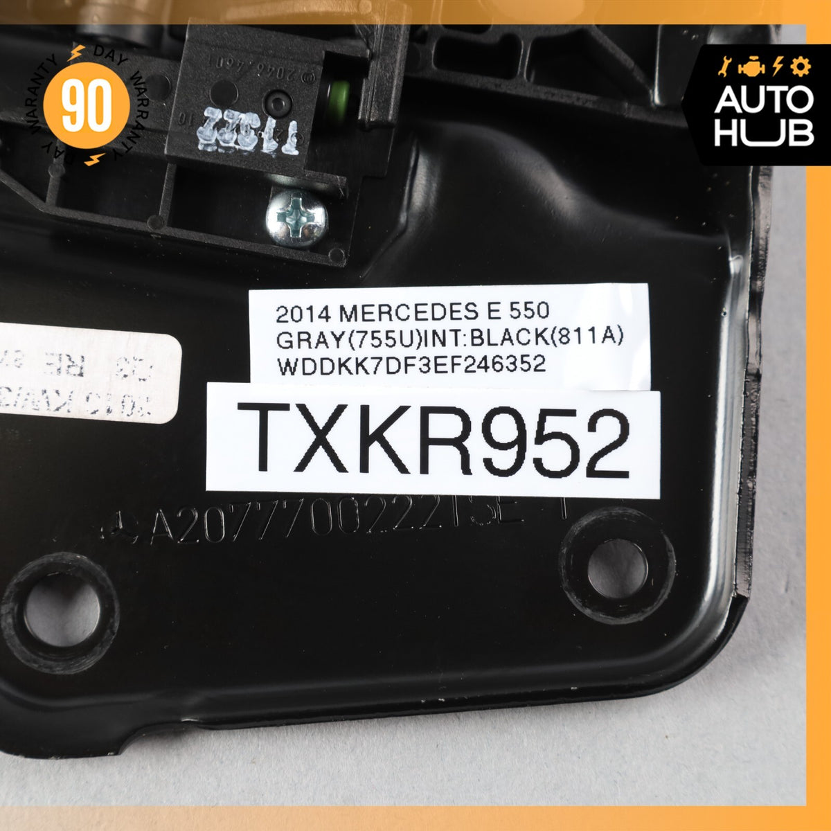 11-17 Mercedes W207 E550 E350 E400 Front Right Top Roof Lock Latch Cover OEM 74k - photo 8