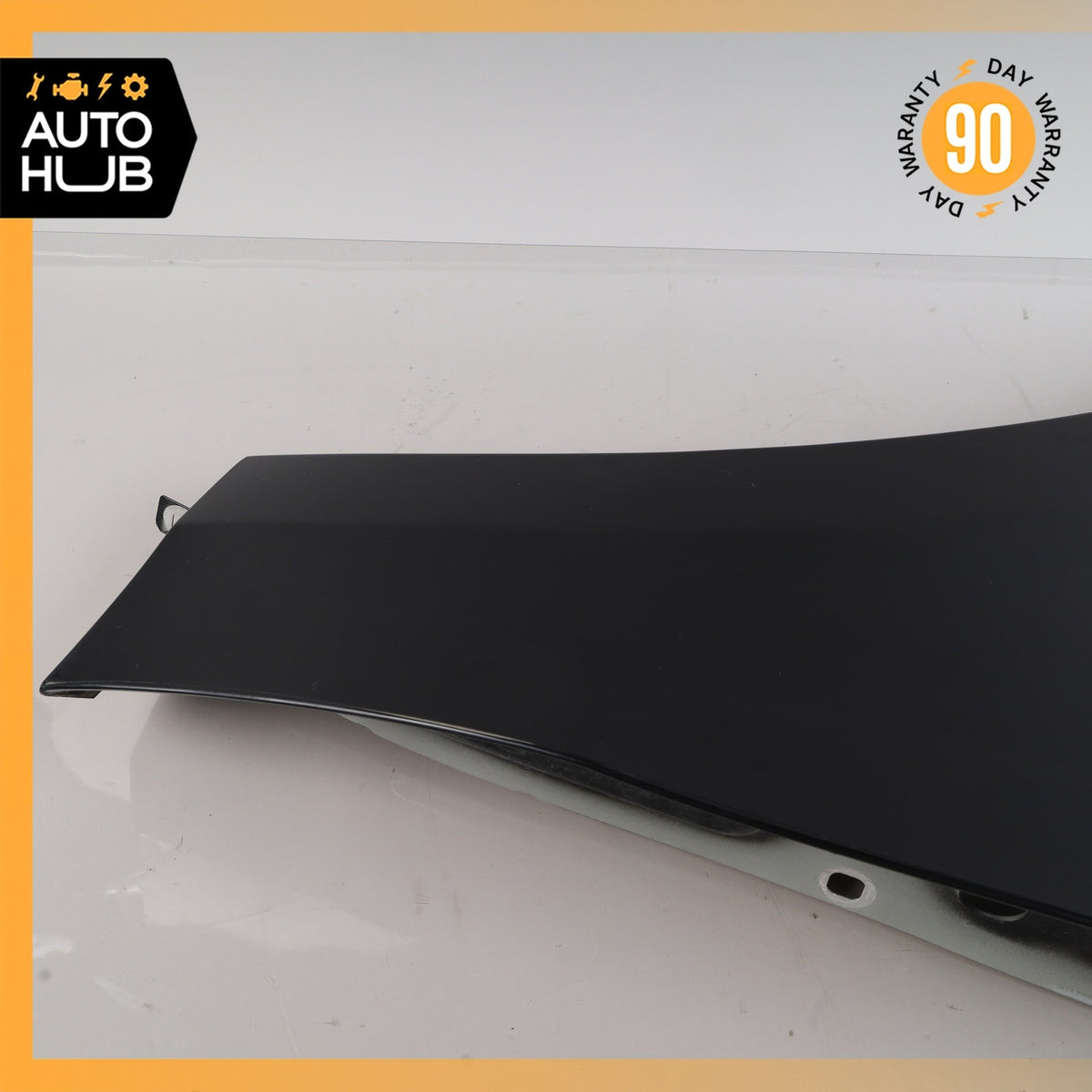 15-25 Porsche Macan 95B Left Lower Fender Black 95B821105B OEM 89k - photo 5