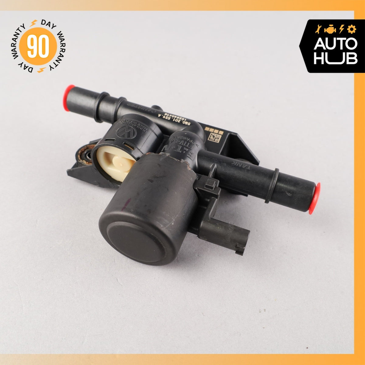 Audi 8V A3 E-Tron Fuel Pressure Regulator 5Q0201559A OEM - photo 2