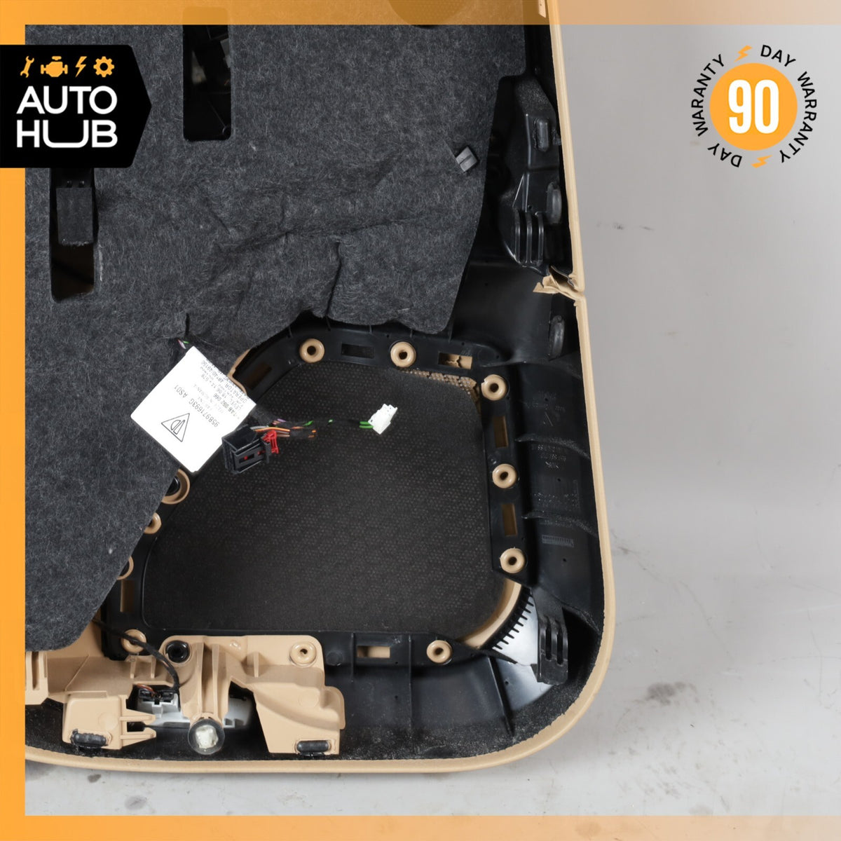 15-24 Porsche Macan S 95B Rear Right Side Interior Door Panel Beige OEM - photo 13
