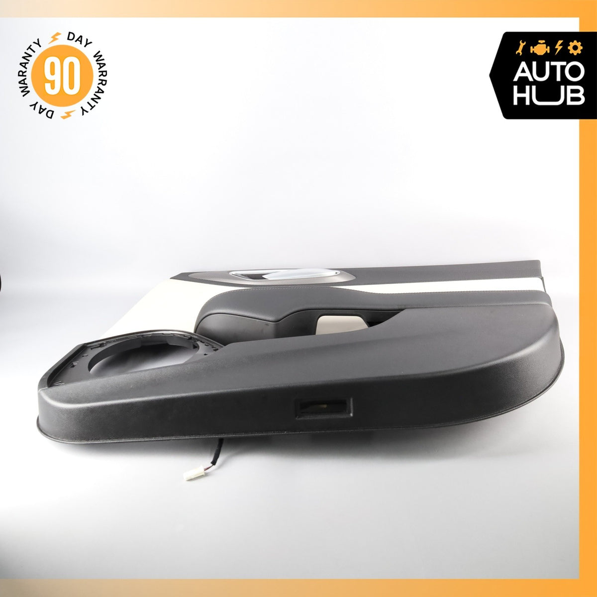 17-24 Alfa Romeo 952 Giulia Front Right Side Interior Door Panel OEM - photo 12