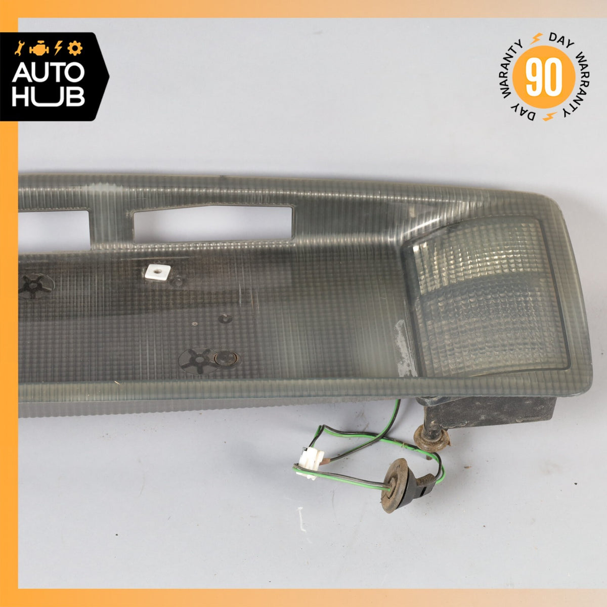 04-09 Cadillac XLR Rear Trunk Lid License Plate Light 10355557 OEM - photo 7