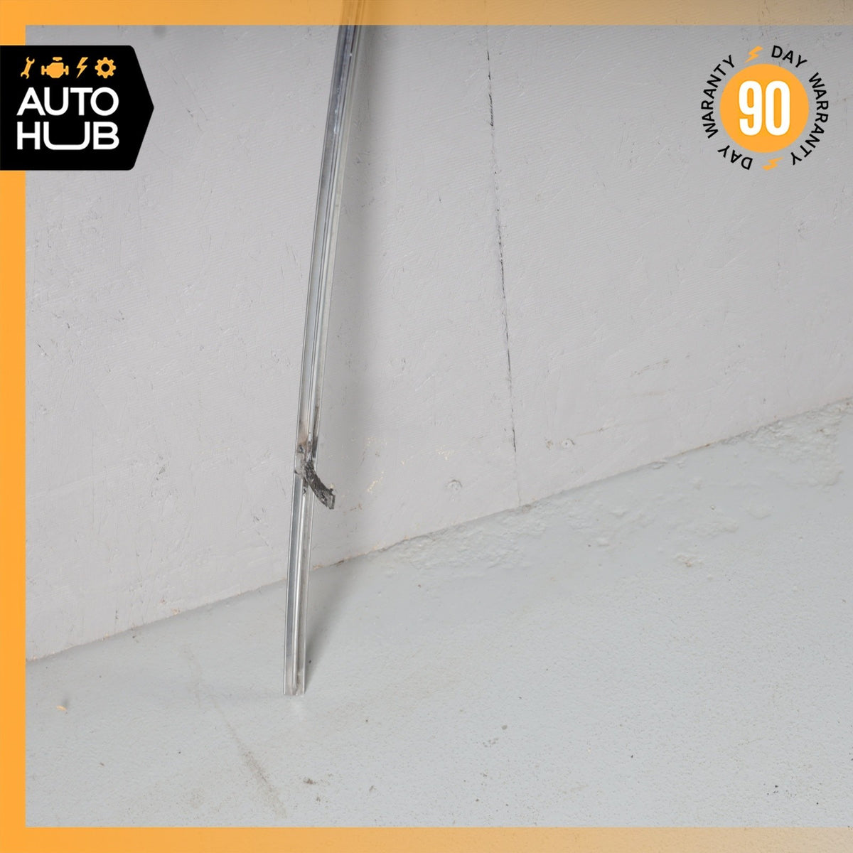 Bentley Eight / RR Silver Spirit Front Windshield Window Molding Frame OEM 56k - photo 16