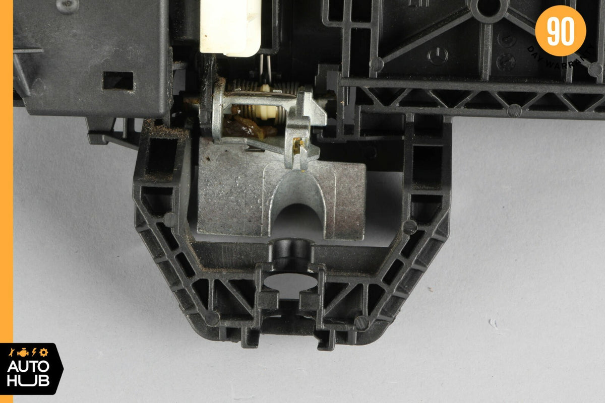 08-11 Mercedes W204 C250 C300 Front Left Exterior Door Handle 2047600534 OEM - photo 11