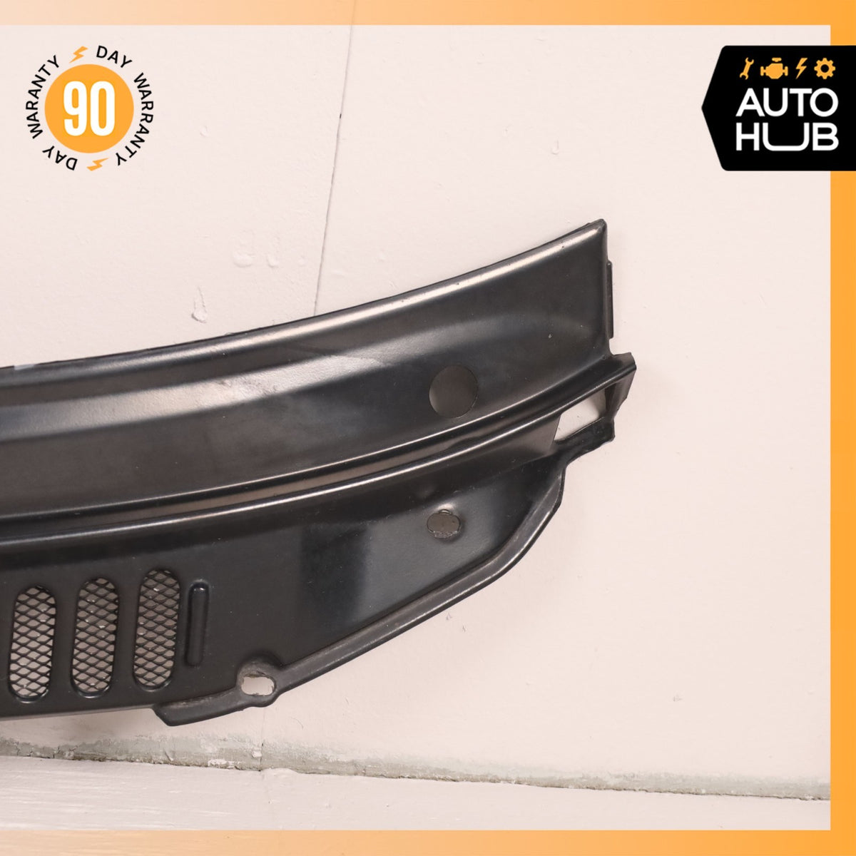 Rolls Royce Silver Seraph / Arnage Front Windshield Cowl Panel Trim Cover OEM - photo 5