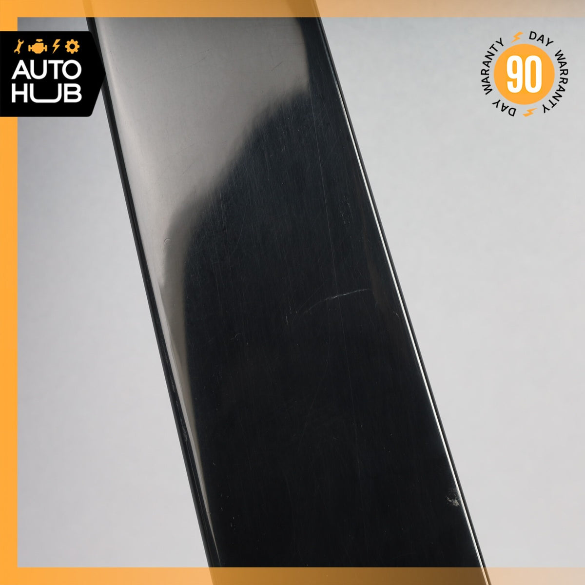 Maserati Quattroporte M139 Exterior B-Pillar Moulding Trim Front Right Side OEM - photo 3