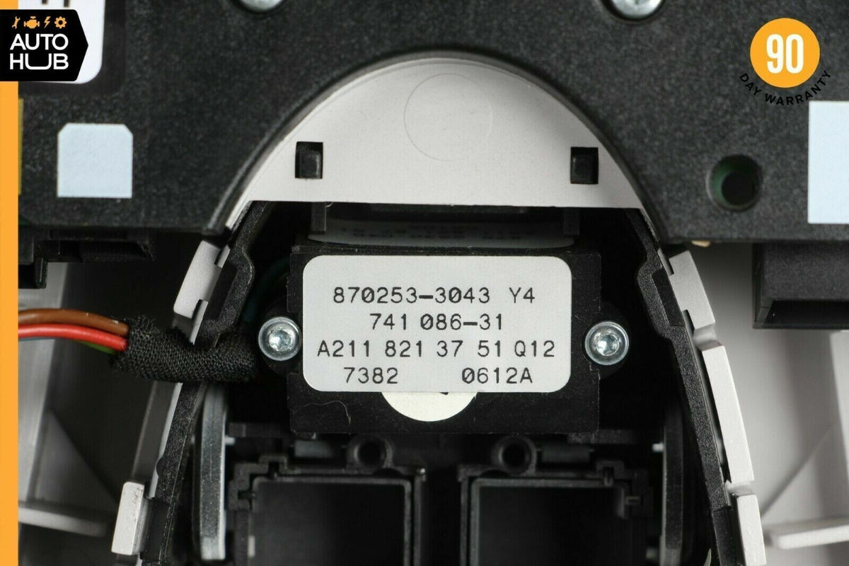 03-09 Mercedes W211 E350 E320 Front Overhead Dome Light Gray 2118206901 OEM - photo 5