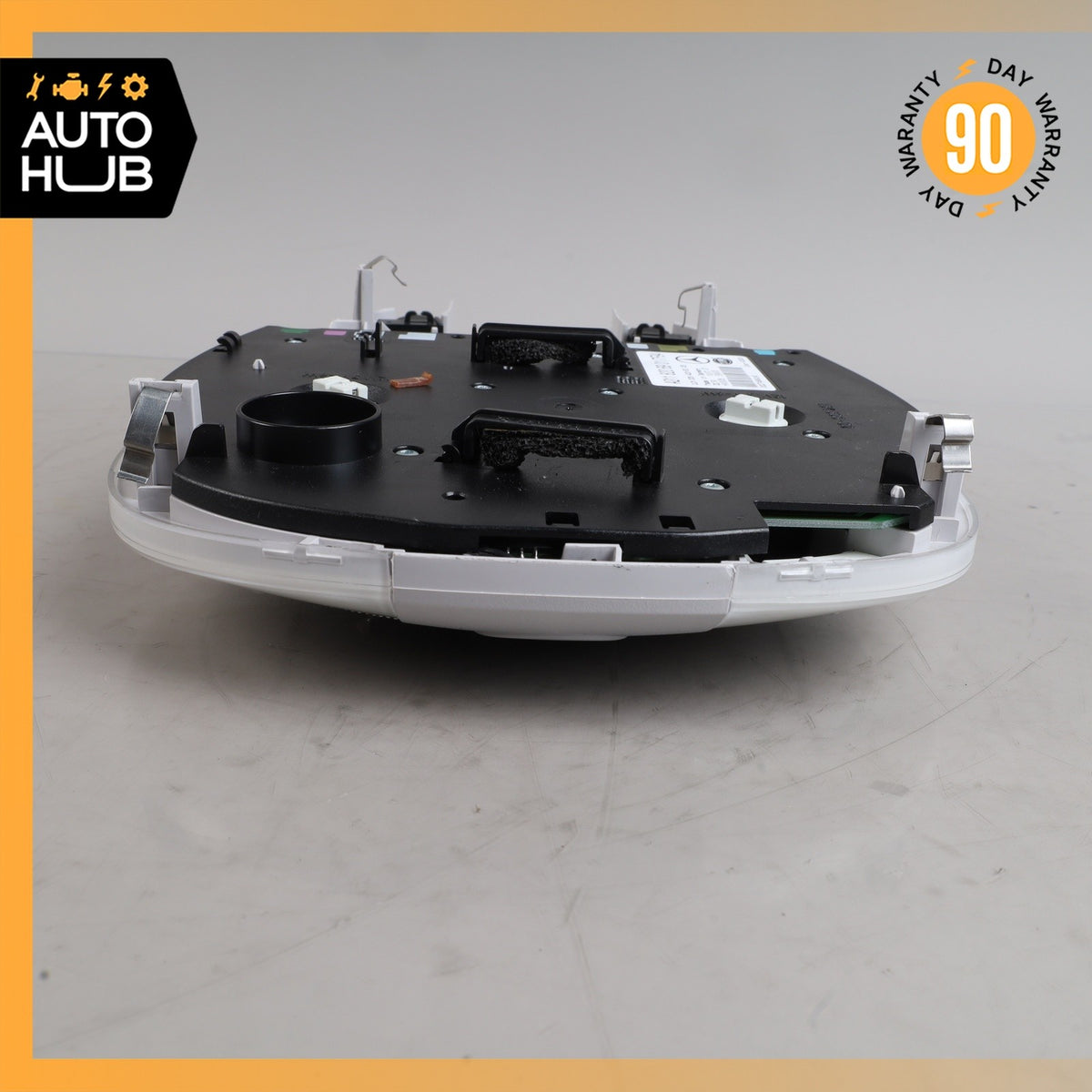 03-09 Mercedes W211 E350 E320 Front Overhead Dome Light Gray 2118206901 OEM - photo 12