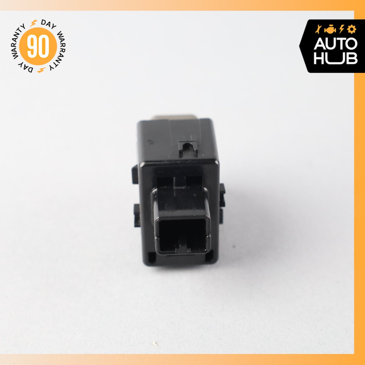 04-09 Cadillac XLR Hazard Warning Light Switch Button 10315821 OEM - photo 3