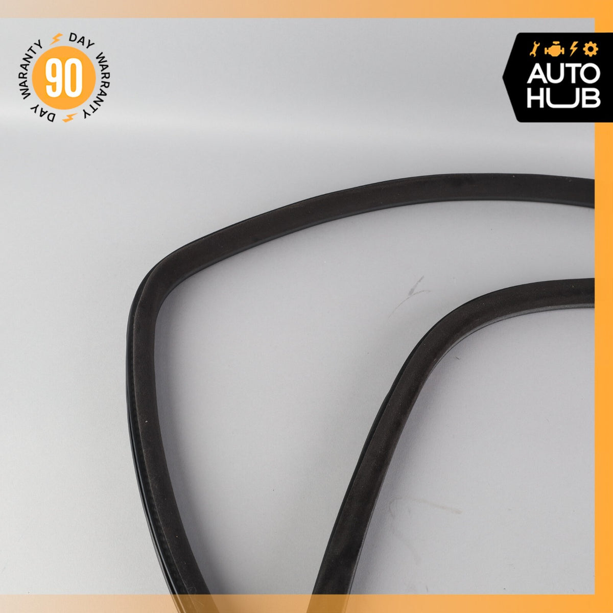 09-13 Maserati Quattroporte S M139 Rear Left Side Door Seal Rubber OEM 74k - photo 14