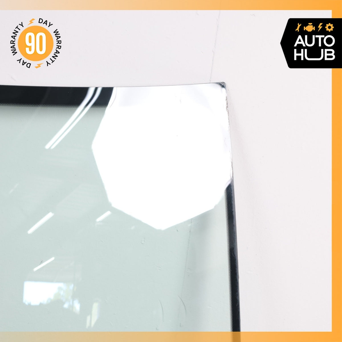 15-18 Porsche Macan 95B Front Window Windshield Glass 95B845099MY OEM 74k - photo 5