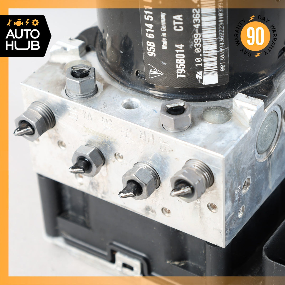 15-16 Porsche Macan 95B ABS Hydraulic Pump Control Module 95B614511D OEM 88k - photo 4