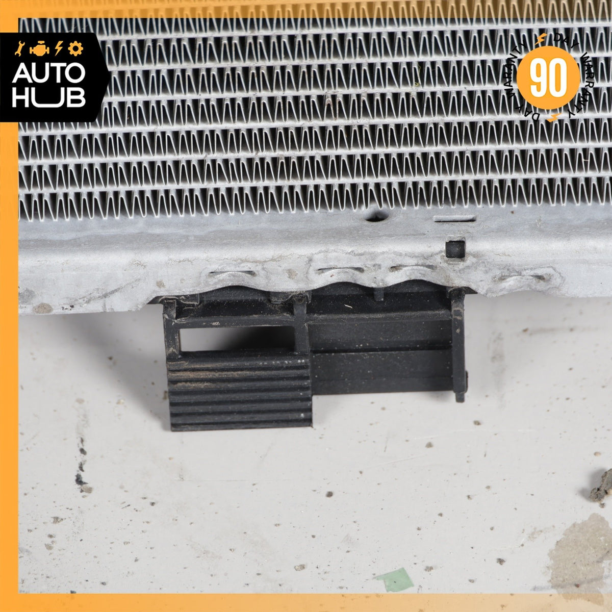 01-06 Mercedes R170 SLK320 SLK32 Crossfire SRT-6 Engine Cooling Radiator OEM - photo 14