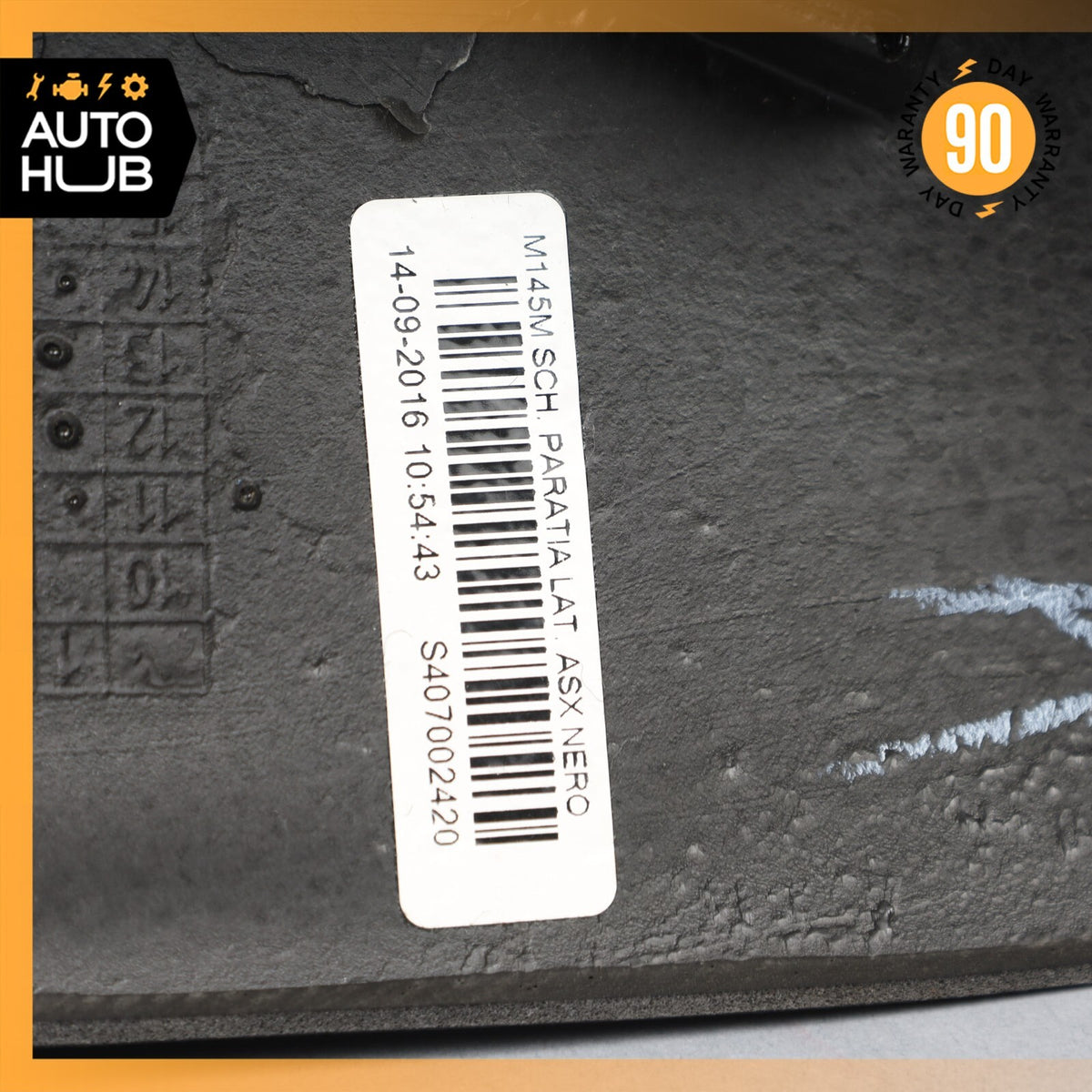 Maserati GranTurismo S M145 Center Console Armrest Storage Panel Trim Left OEM - photo 11