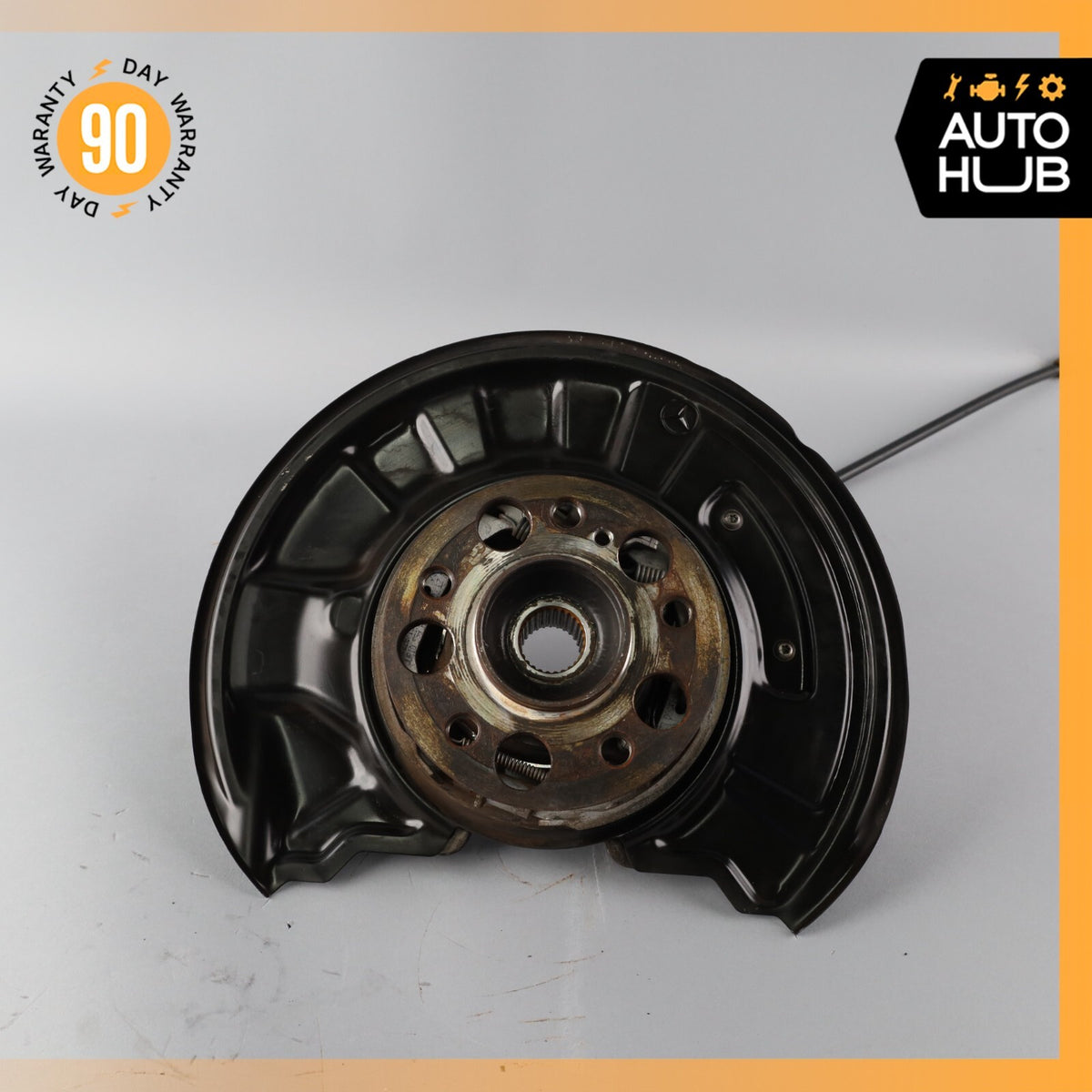 08-17 Merceds W204 C250 C350 E550 Rear Right Side Spindle Knuckle Hub OEM - photo 1