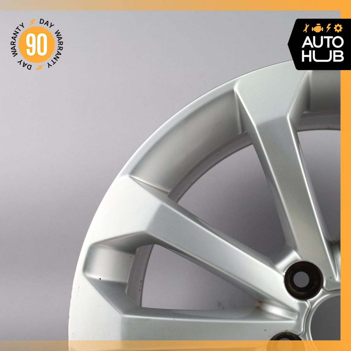 Audi 8R Q5 8 x 18 18" Factory Wheel Rim Silver 8R0601025BM OEM - photo 2