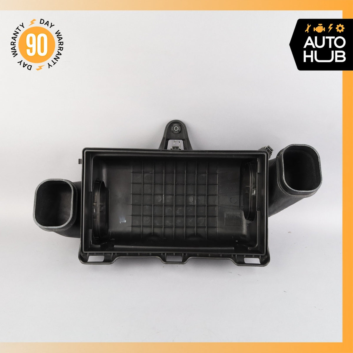 Maserati Quattroporte M139 Rear Air Intake Cleaner Filter Housing Box OEM 55k - photo 2