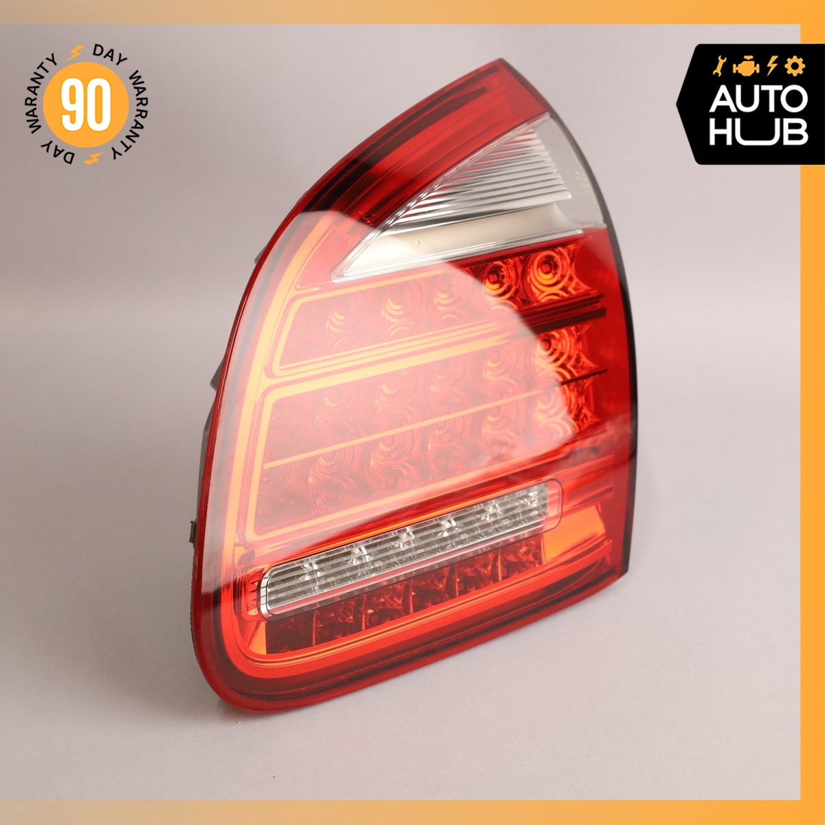 11-14 Porsche Cayenne 958 VR6 Left Driver Side Inner Tail Light Lamp OEM 94k - photo 2
