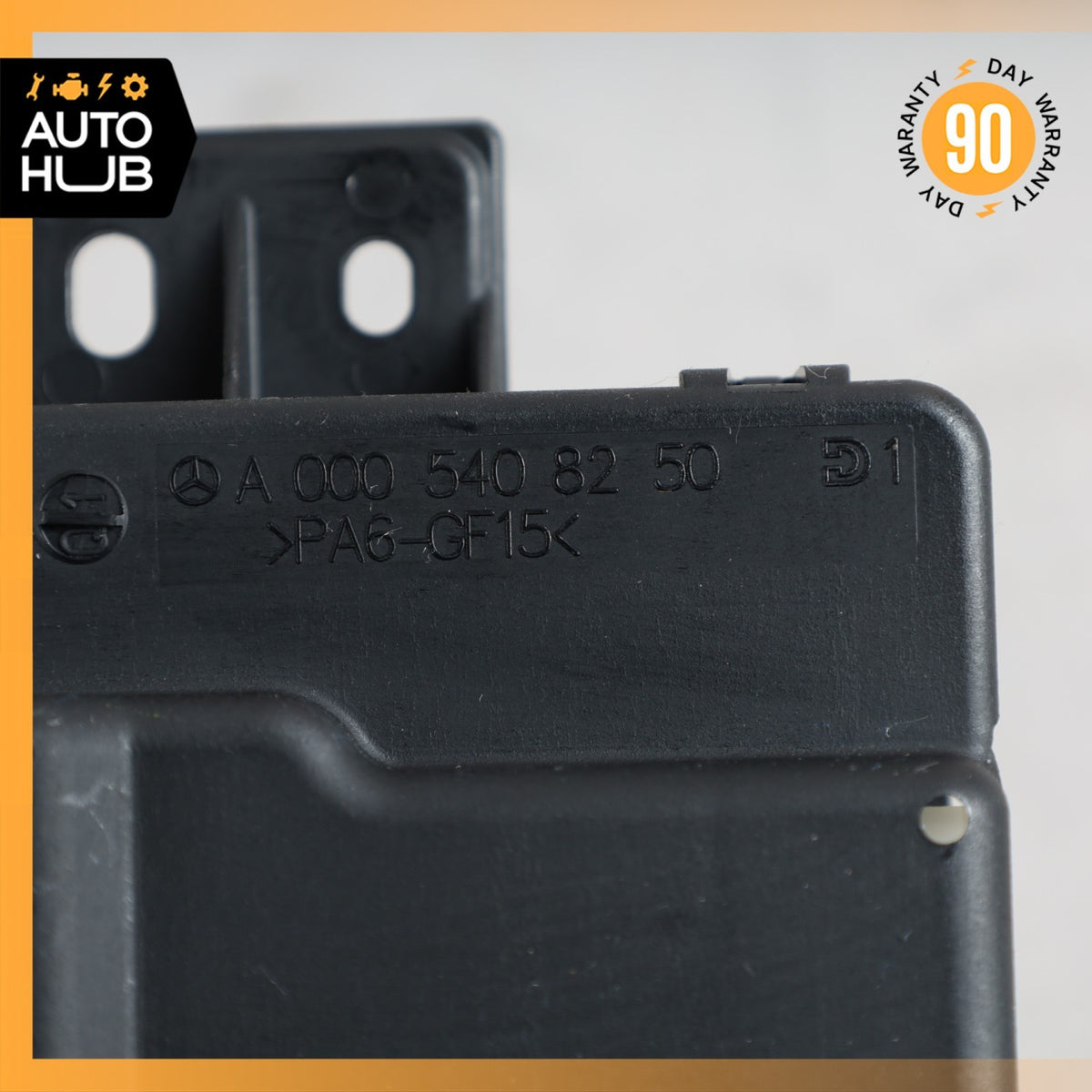 Mercedes W205 C350e Fuse Box Relay Control Module 0005408250 OEM - photo 5
