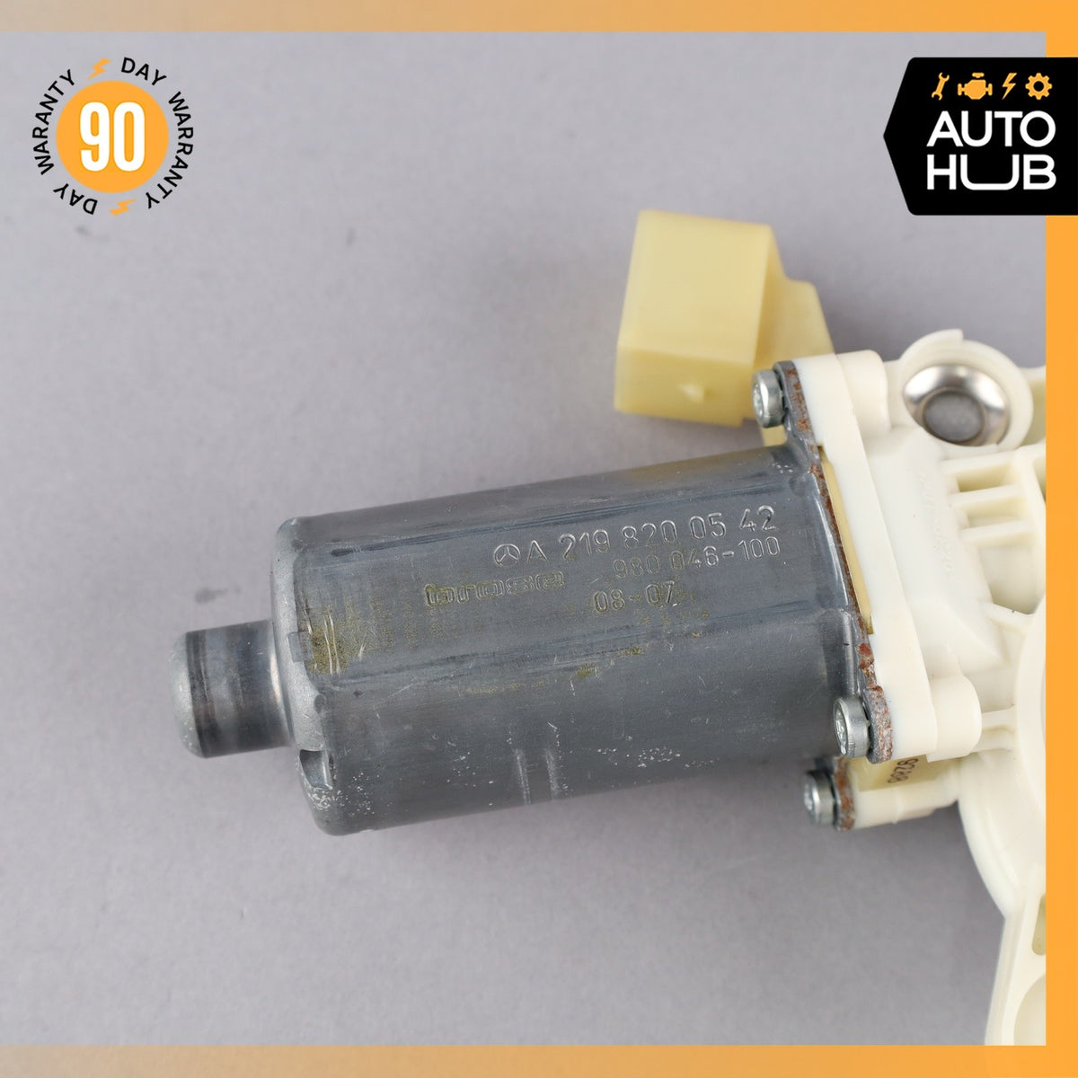Mercedes W219 CLS550 CLS55 Front or Rear Left Side Window Regulator Motor OEM - photo 2