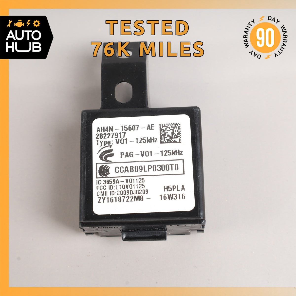 LR Range Rover L494 Keyless Entry Sensor Antenna Module AH4N15607AE OEM - photo 1