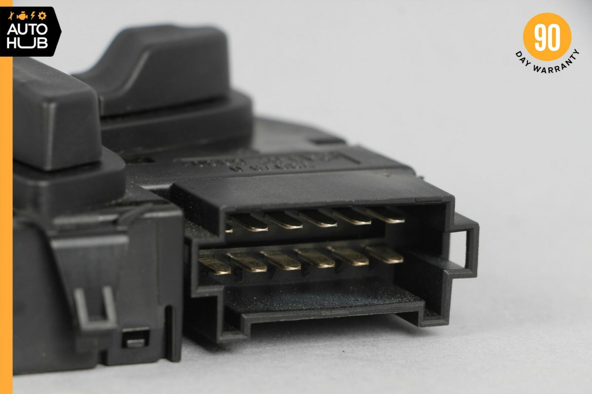 08-15 Mercedes W204 C250 GLK350 Front Right Seat Control Switch OEM 81k - photo 6