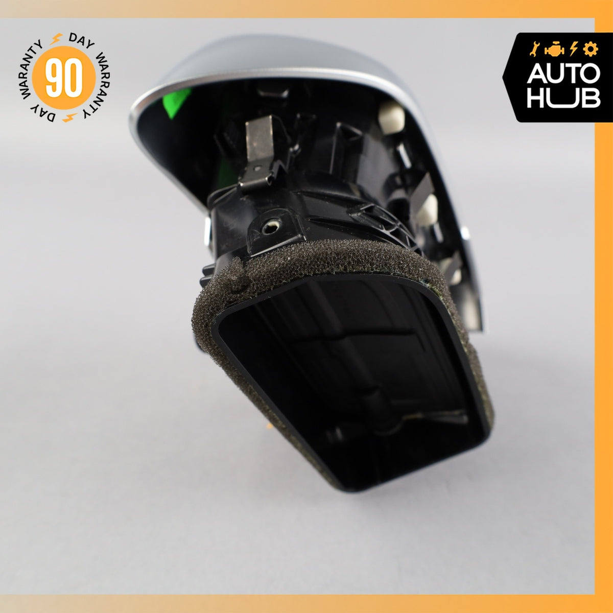 11-18 Porsche Cayenne 958 Dash AC A/C Air Vent Grill Right 7P5819704C OEM - photo 3