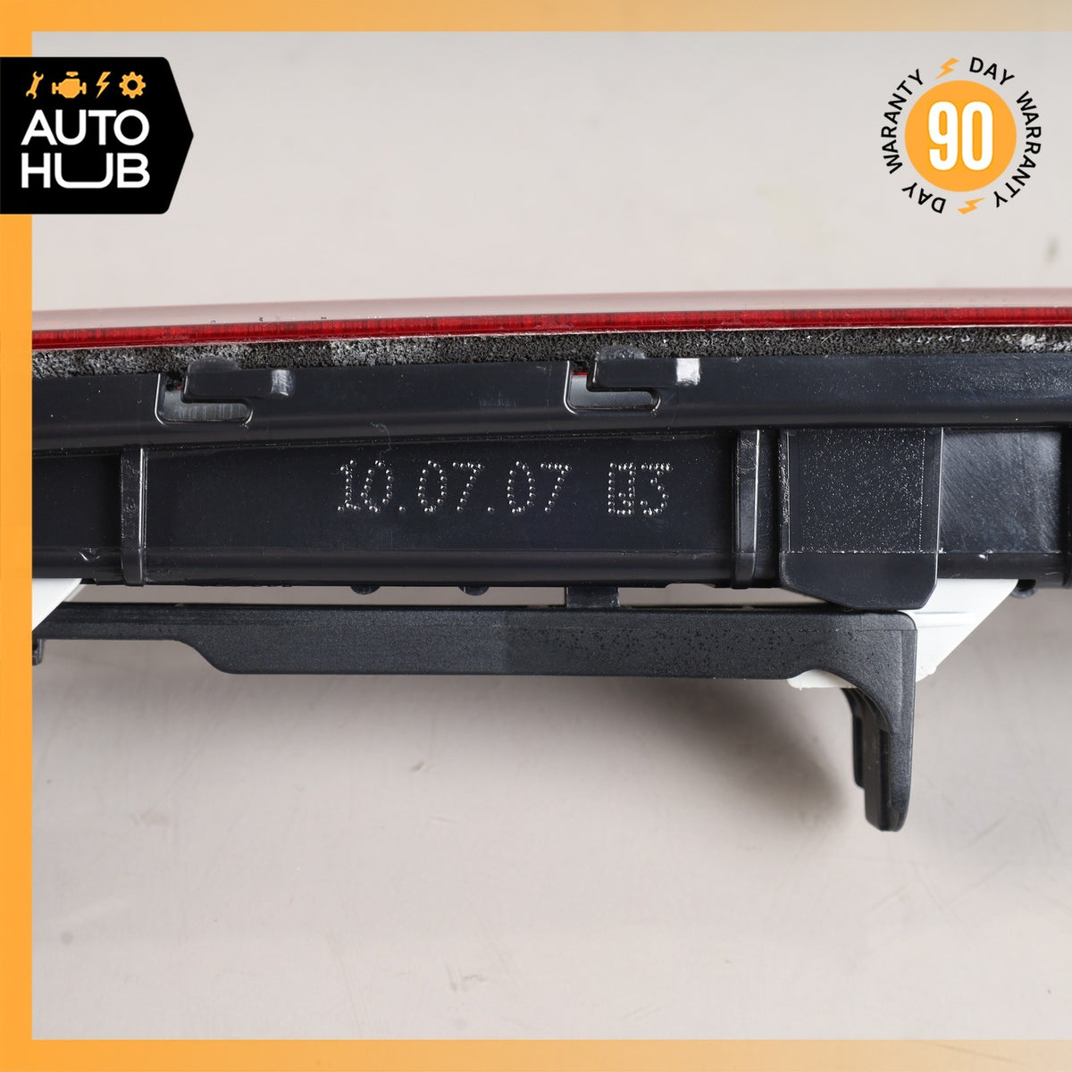 07-09 Mercedes W211 E350 E63 AMG E320 Sedan 3rd Third Brake Stop Light Lamp OEM - photo 6