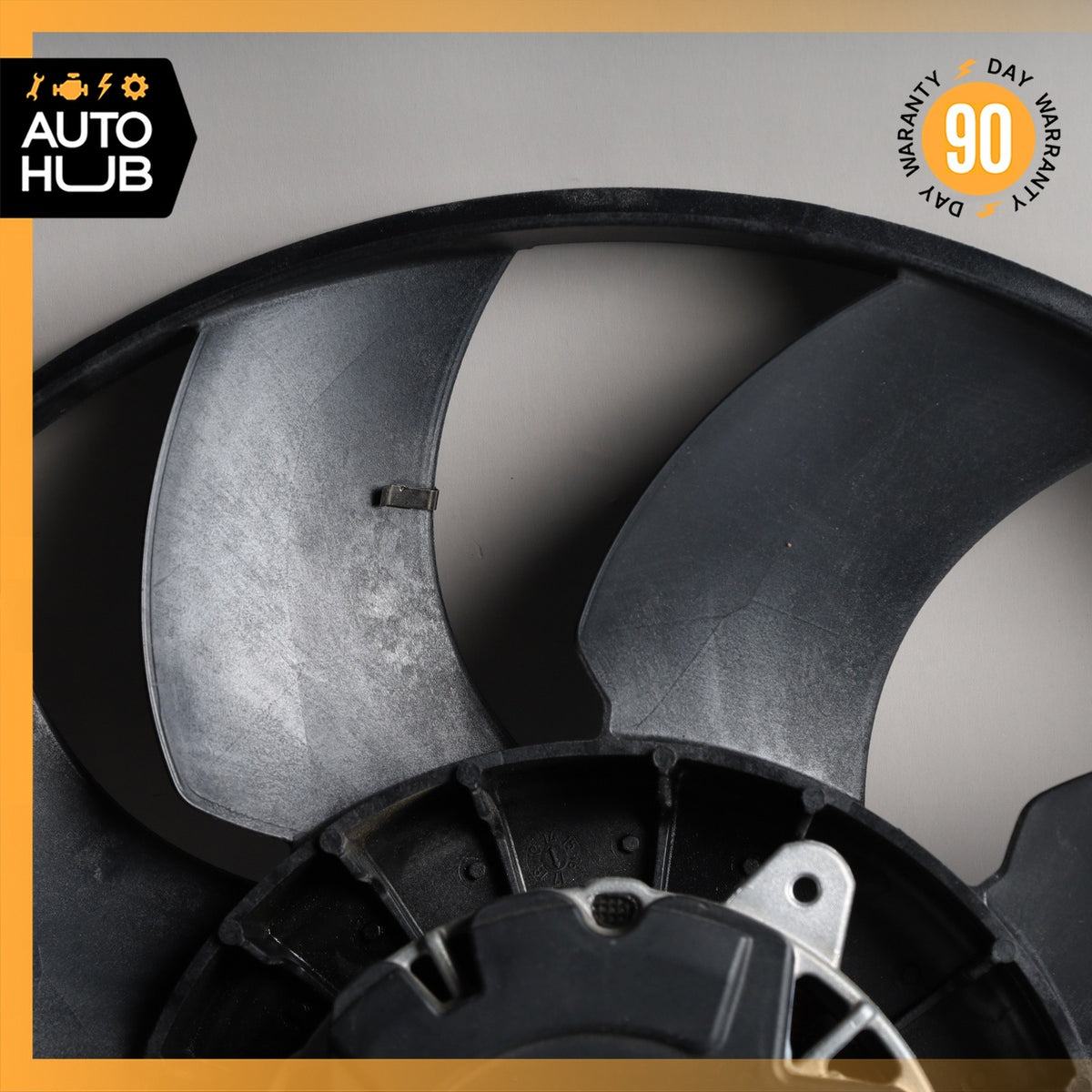 15-25 Porsche Macan 95B S GTS Turbo Radiator Cooling Fan Motor w/ Blade OEM 44k - photo 3