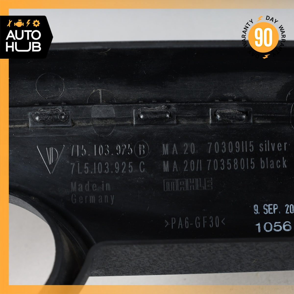 11-18 Porsche Cayenne 958 3.6L V6 Front Engine Motor Cover Panel OEM - photo 13