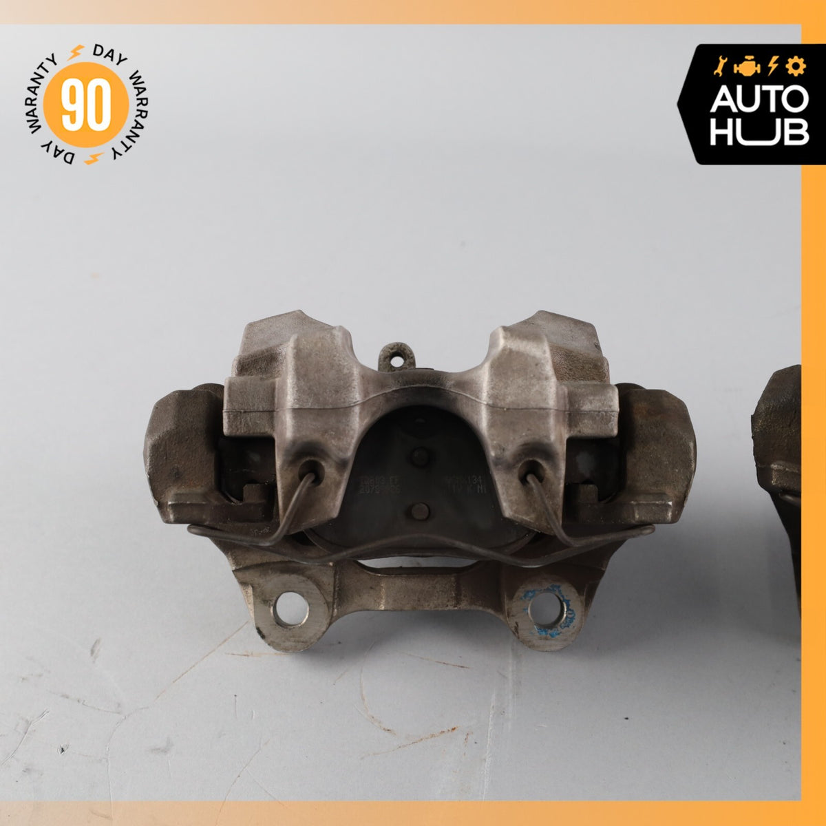 08-17 Mercedes W207 E350 C350 Rear Brake Calipers Left and Right Set OEM - photo 2
