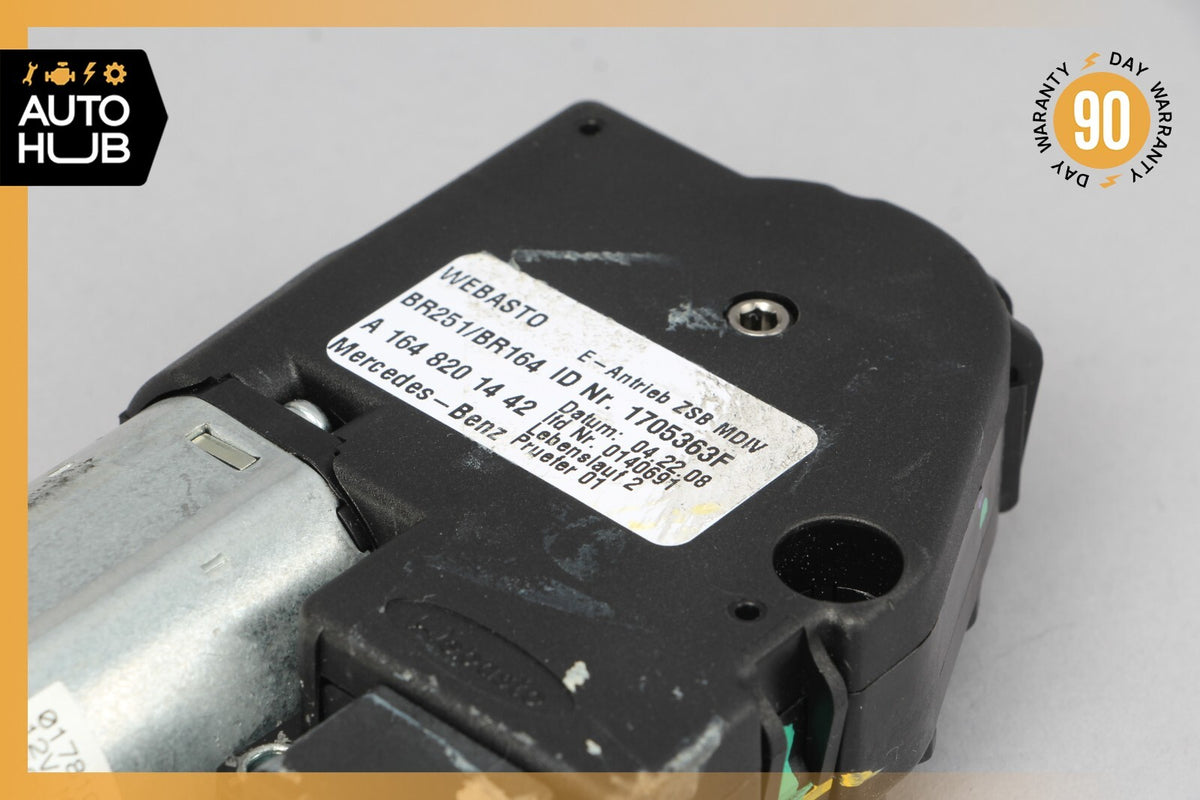 06-13 Mercedes W164 ML550 GL450 ML320 R350 Panoramic Sunroof Sun Roof Motor OEM - photo 3