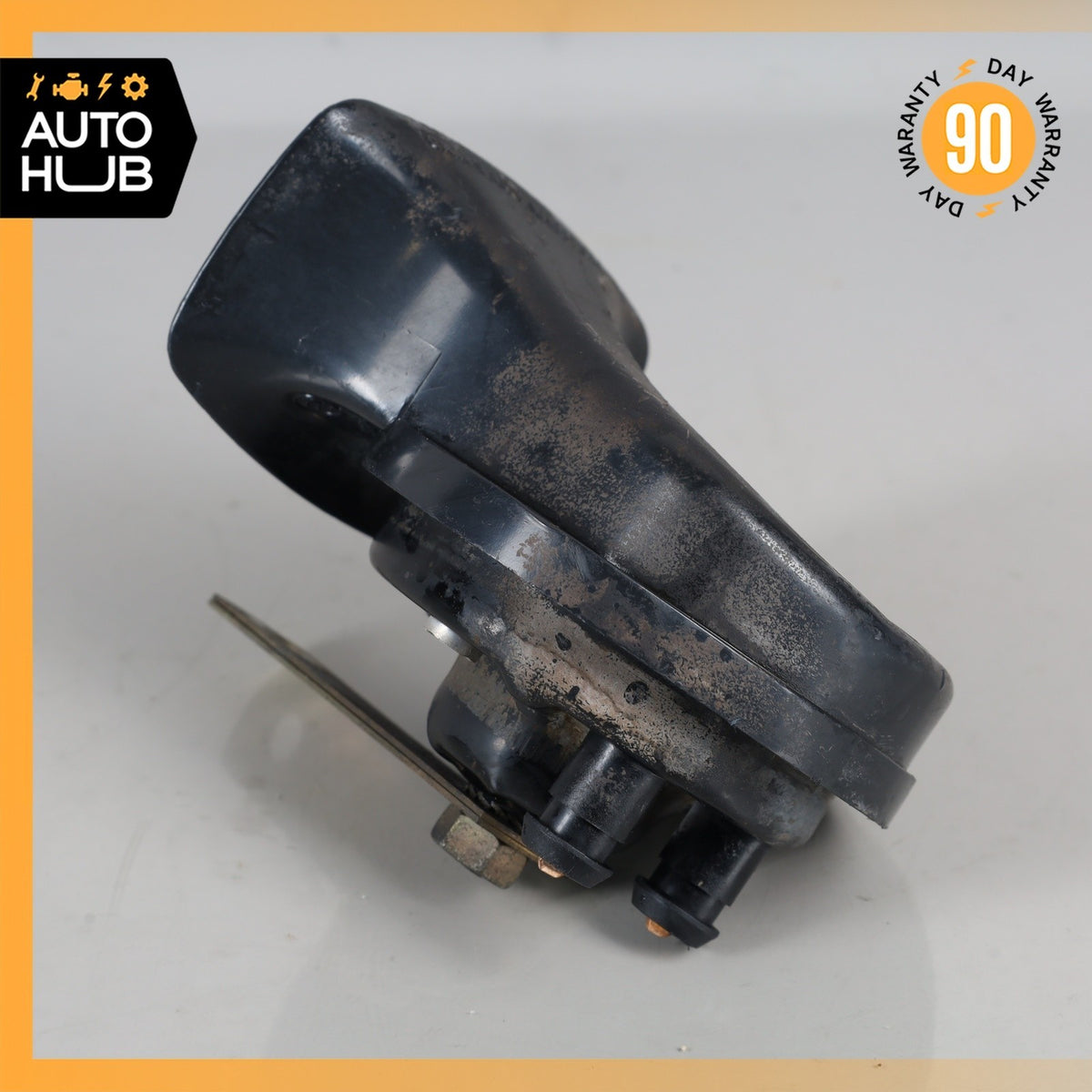 Bentley Eight Right Side Low Tone Note Signal Horn OEM - photo 4