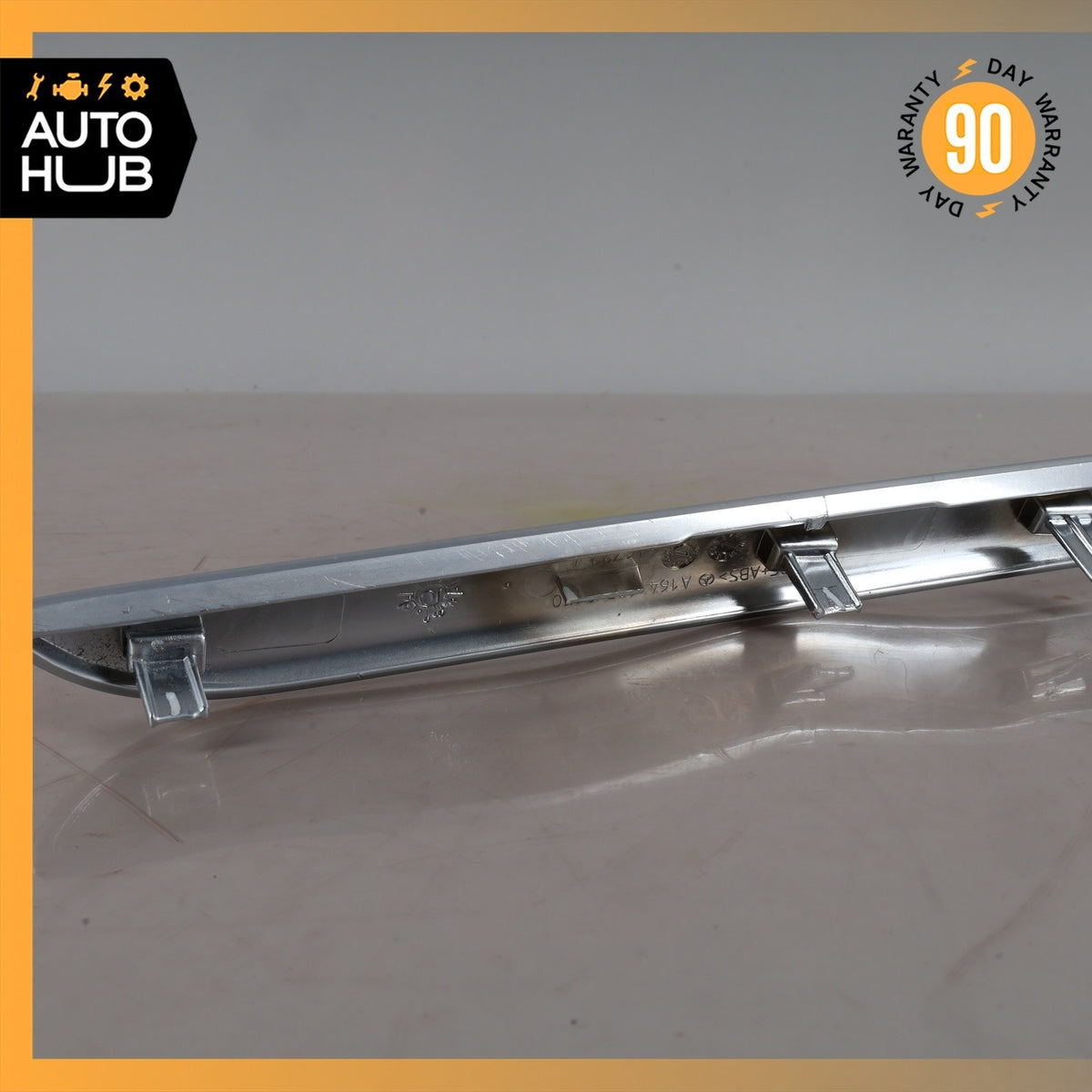 06-12 Mercedes W164 ML550 Left Driver Side Center Console Trim 1646830170 OEM - photo 6