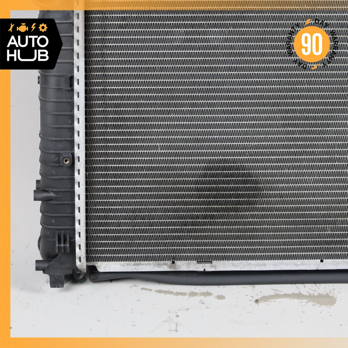 03-12 Mercedes R230 SL500 SL550 SL600 Engine Water Cooling Radiator Aftermarket - photo 15