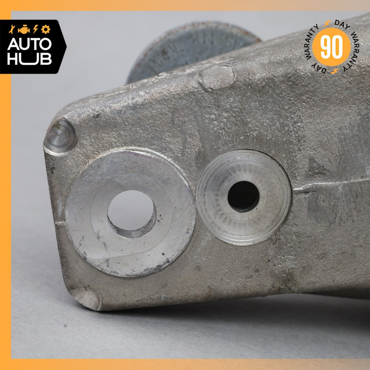 Aston Martin DB9 Left Automatic Transmission Crossmember Mount Bracket OEM 22k - photo 11
