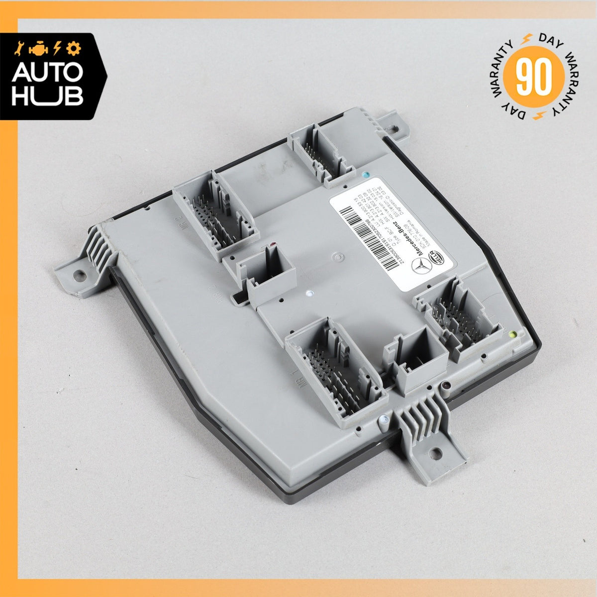 17-18 Mercedes W238 E400 E300 E63 Front Body Control Module BCM 2139005315 OEM - photo 2